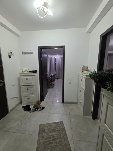 Trapezului, 10 minute metrou 1 Decembrie 1918, pe Marin Pazon, parcare